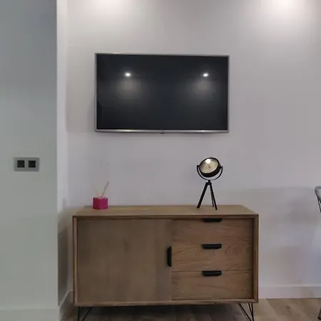 Ever Apartment *